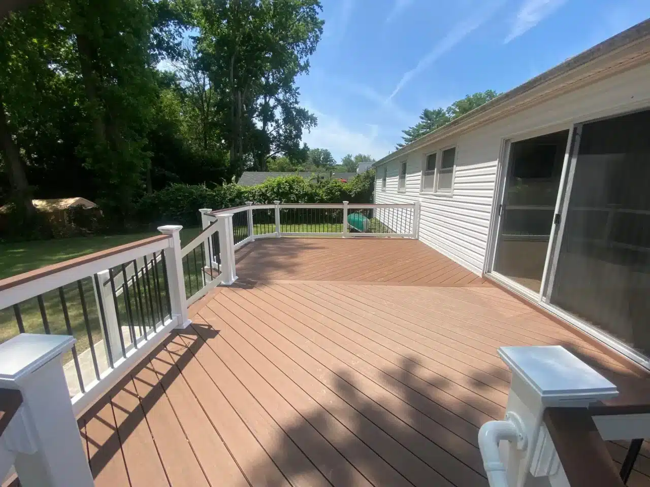 timbertech decking with railings - composite decks builder in New Jersey